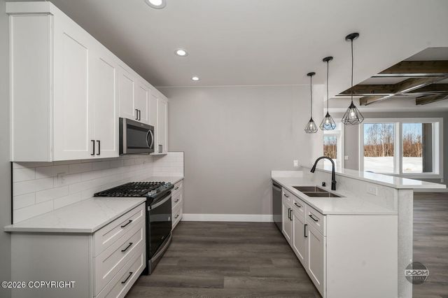 19038 Beverly Avenue, Chugiak, AK 99567
