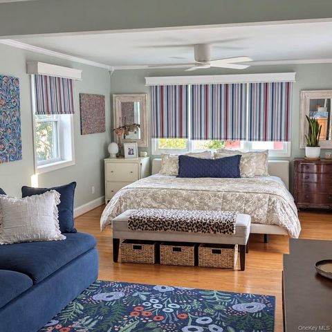 2 Windsor Place, Lynbrook, NY 11563