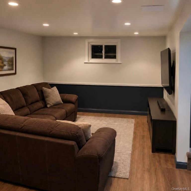 2 Windsor Place, Lynbrook, NY 11563 — photo 3