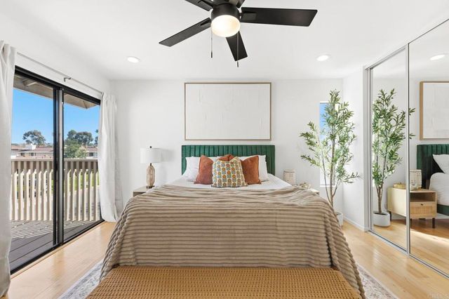 3851 Camino Lindo, University City, CA 92122