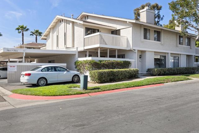 3851 Camino Lindo, University City, CA 92122