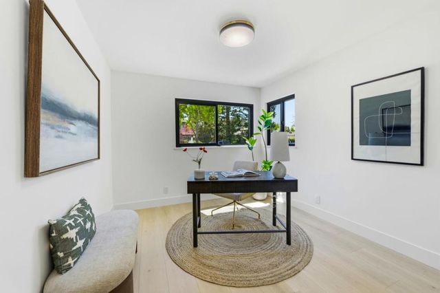 2464 Carolina Avenue, Redwood City, CA 94061