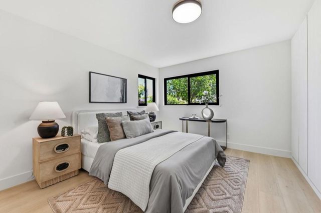 2464 Carolina Avenue, Redwood City, CA 94061