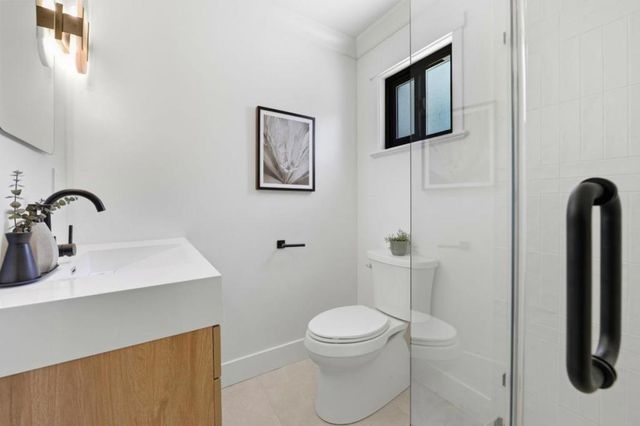 2464 Carolina Avenue, Redwood City, CA 94061