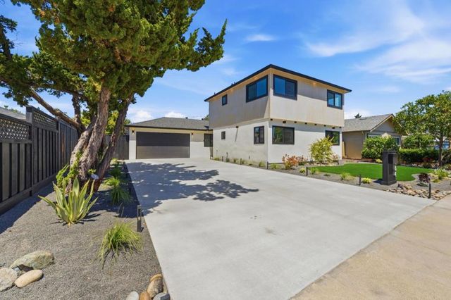 2464 Carolina Avenue, Redwood City, CA 94061