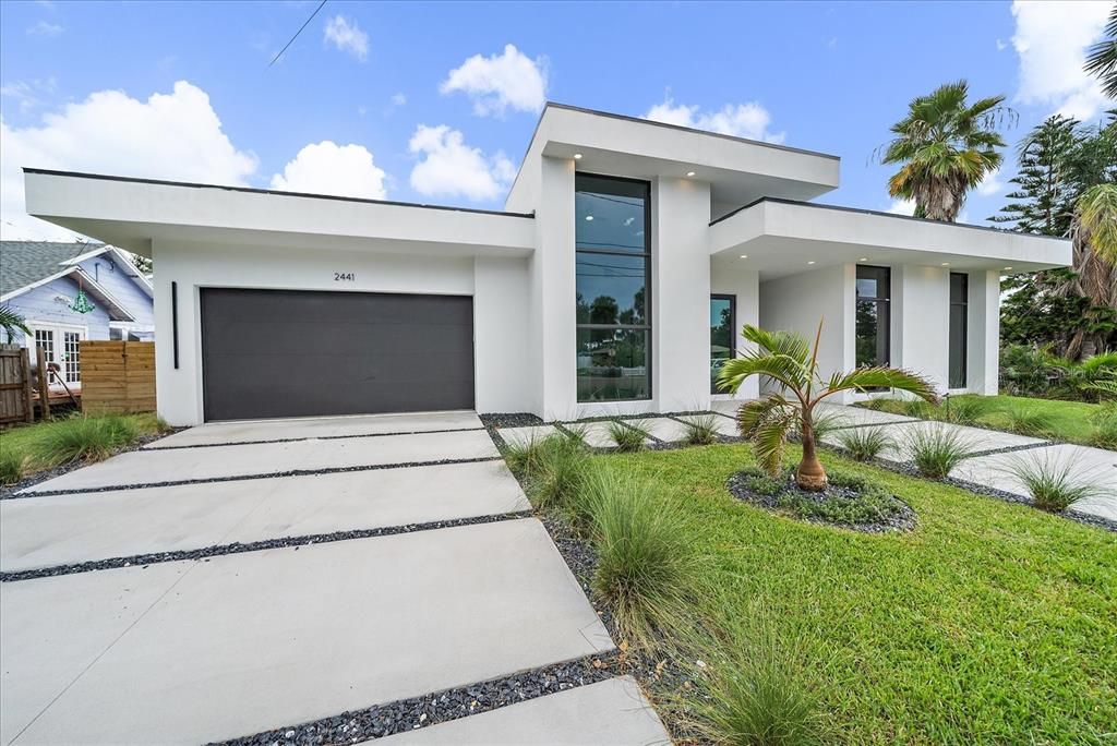 2441 WEBBER STREET, Sarasota, FL 34239
