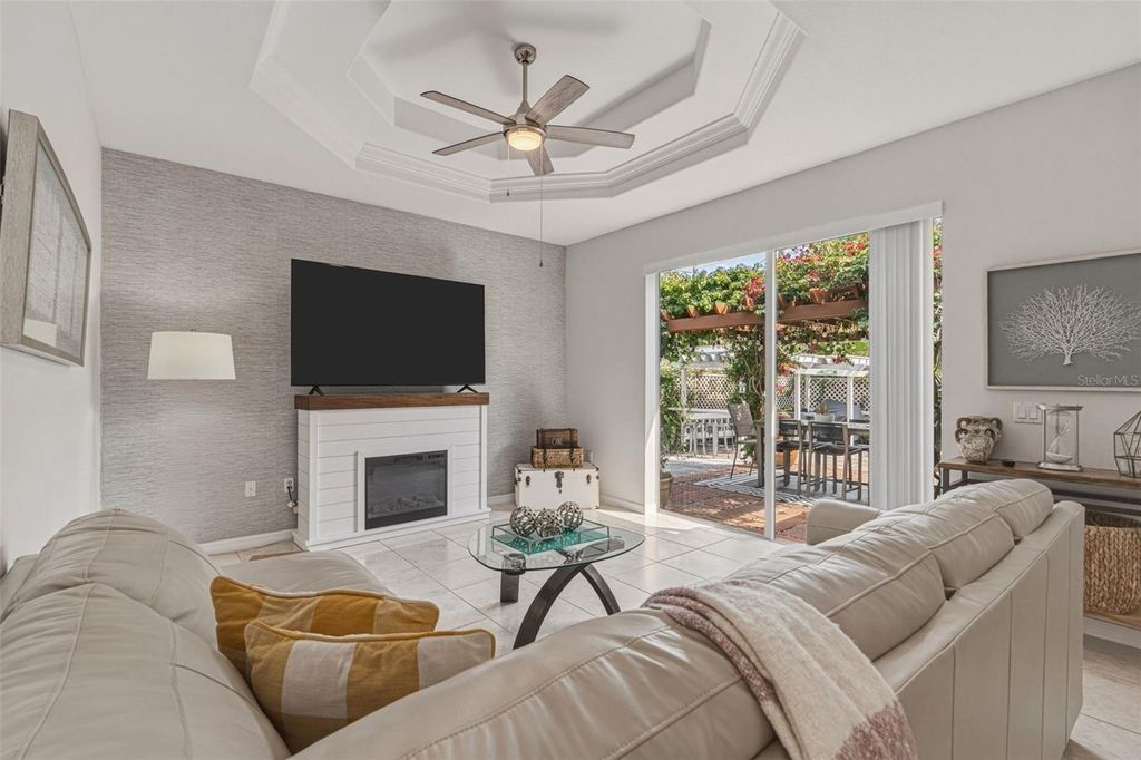 Image 36 of property listing at 3131 HERCULES ROAD, Venice, FL 34293