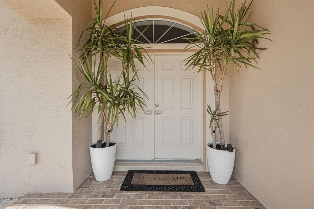 Image 5 of property listing at 3131 HERCULES ROAD, Venice, FL 34293