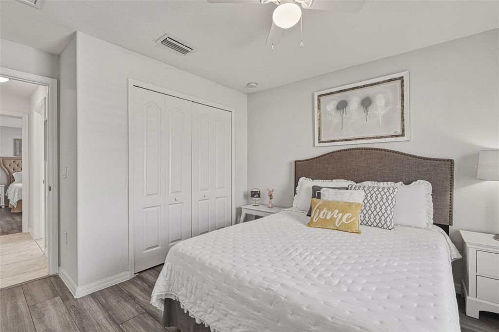 Image 44 of property listing at 3131 HERCULES ROAD, Venice, FL 34293