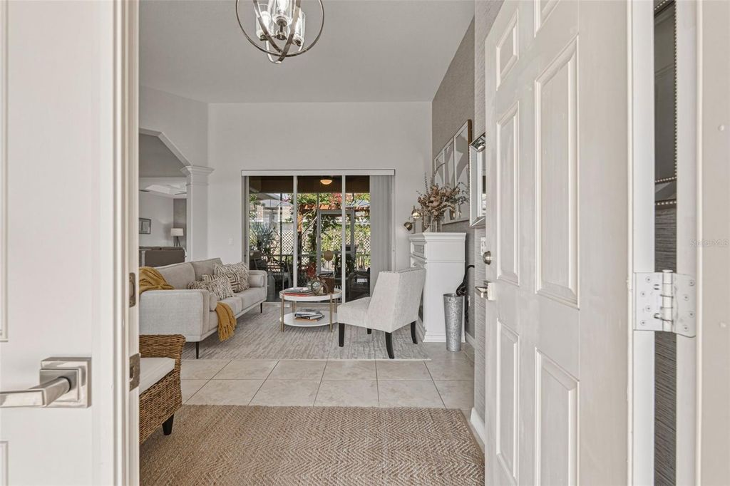 Image 6 of property listing at 3131 HERCULES ROAD, Venice, FL 34293