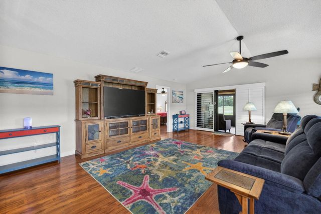 6456 Alemendra, Fort Pierce, FL 34951