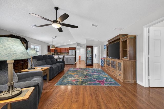 6456 Alemendra, Fort Pierce, FL 34951