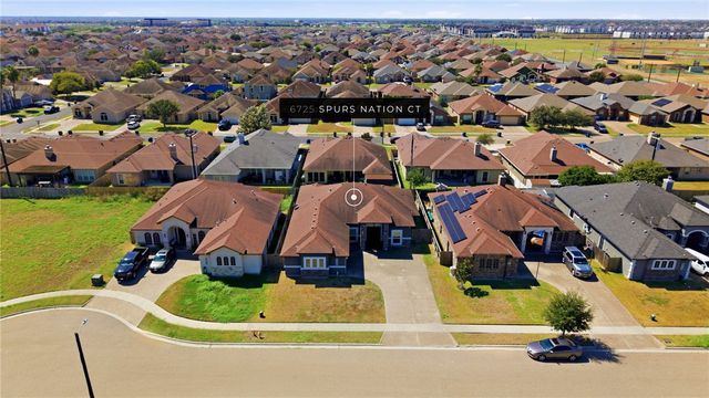6725 Spurs Nation Dr, Corpus Christi, TX 78414