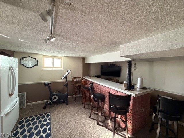 2003 Main Avenue W, Massillon, OH 44647