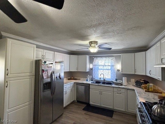 2003 Main Avenue W, Massillon, OH 44647