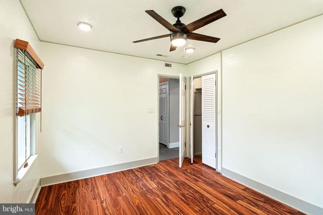 191 CRABTREE DR, Levittown, PA 19055