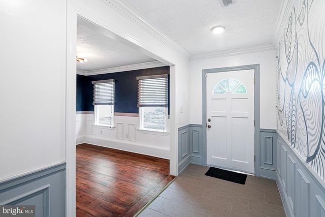 191 CRABTREE DR, Levittown, PA 19055