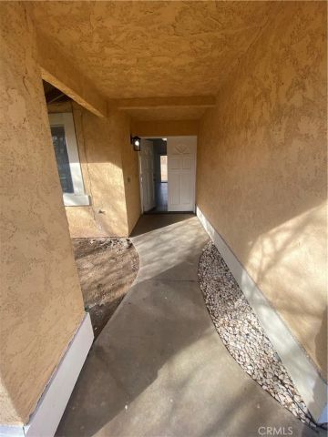 2823 E Avenue R13, Palmdale, CA 93550