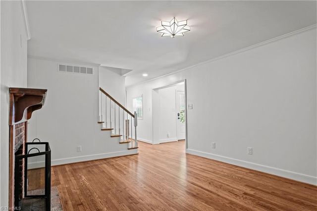 118 E Keeling Road, Greensboro, NC 27410