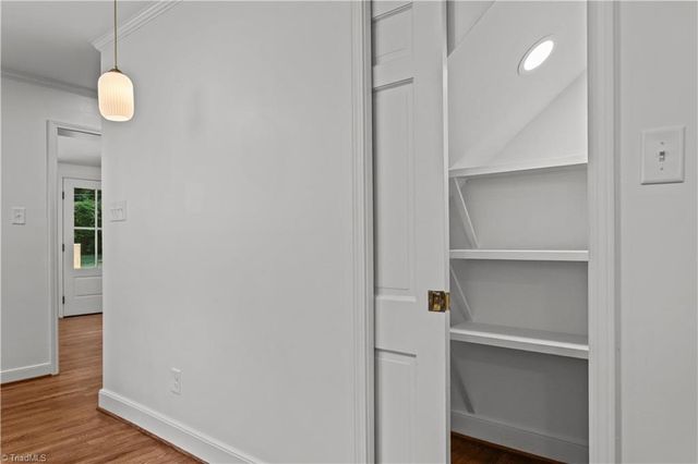 118 E Keeling Road, Greensboro, NC 27410