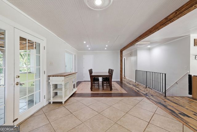 1042 Lakeland Drive, Toccoa, GA 30577