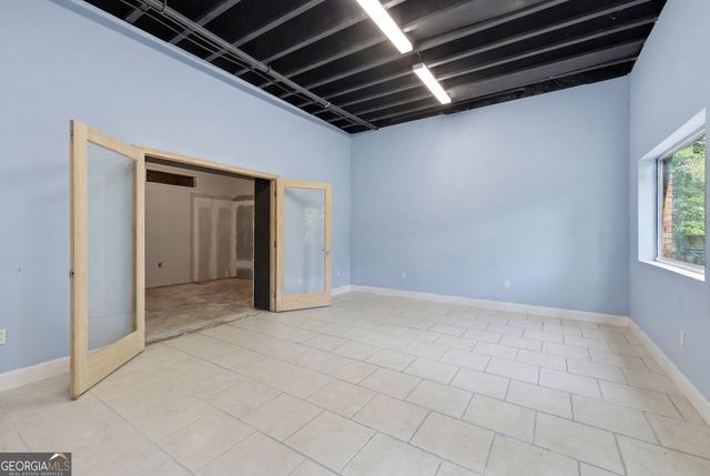 1042 Lakeland Drive, Toccoa, GA 30577