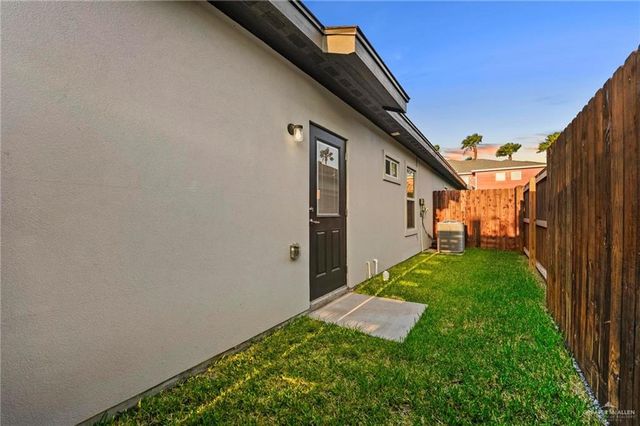 600 Brito Lane 3, Weslaco, TX 78599