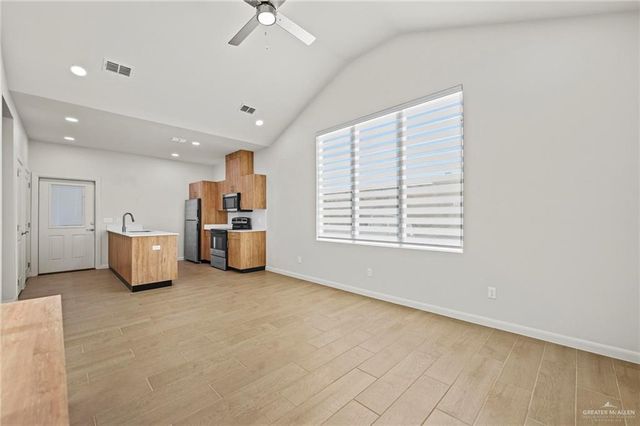 600 Brito Lane 3, Weslaco, TX 78599