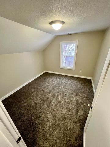 313 3rd Street, Bovey, MN 55709