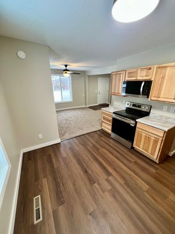 313 3rd Street, Bovey, MN 55709