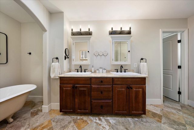 5803 S Hanover Way, Greenwood Village, CO 80111