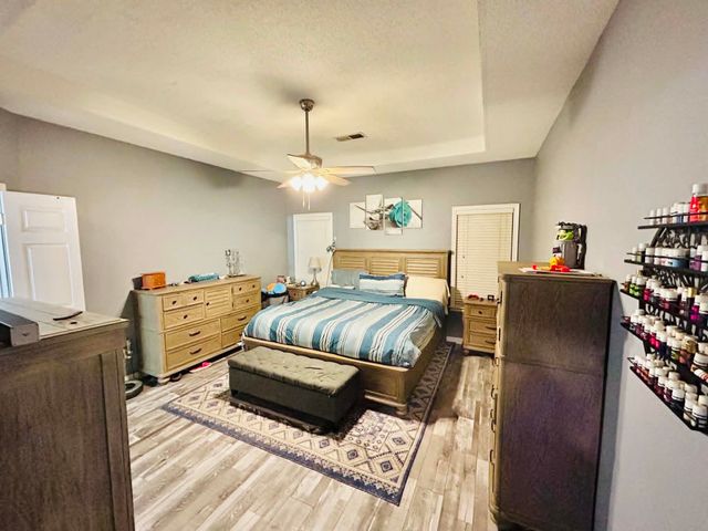 4702 MOLSONWOOD DR, Bartlett, TN 38135