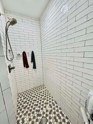 4702 MOLSONWOOD DR, Bartlett, TN 38135