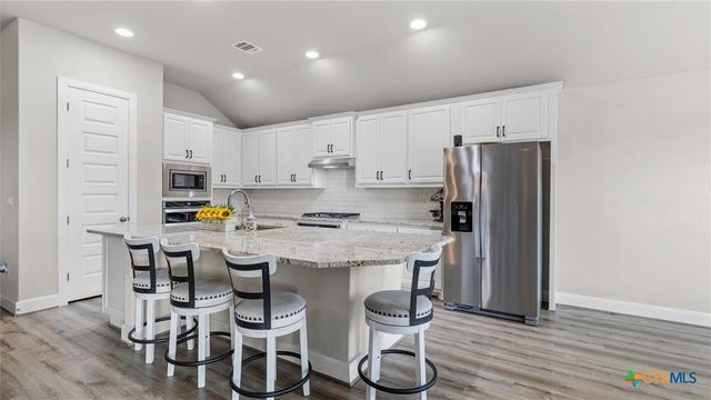 557 Tobacco Pass, New Braunfels, TX 78132