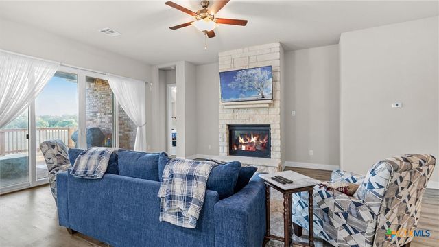 557 Tobacco Pass, New Braunfels, TX 78132