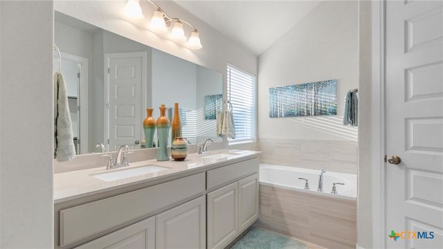 557 Tobacco Pass, New Braunfels, TX 78132