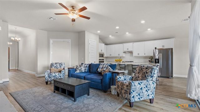 557 Tobacco Pass, New Braunfels, TX 78132