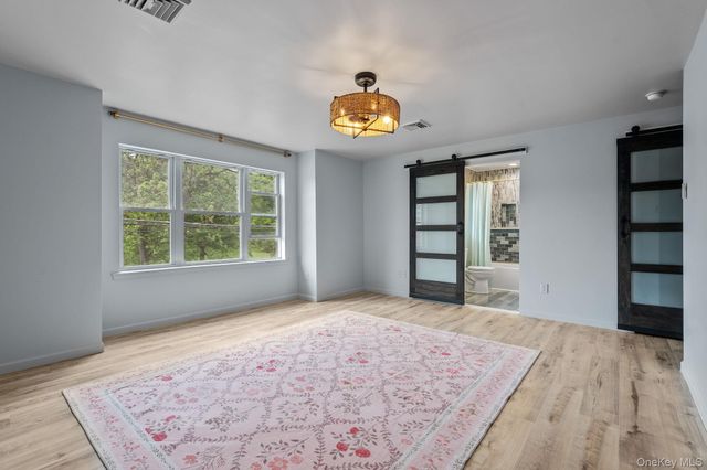 10 Taft Avenue, Newburgh, NY 12550