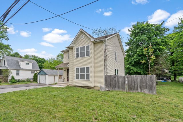 10 Taft Avenue, Newburgh, NY 12550