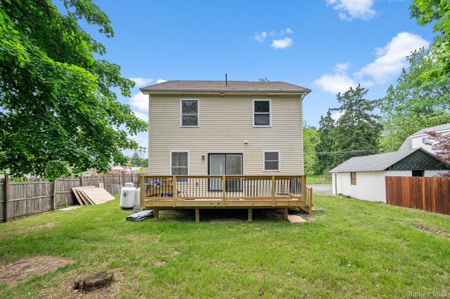 10 Taft Avenue, Newburgh, NY 12550