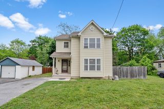 10 Taft Avenue, Newburgh, NY 12550