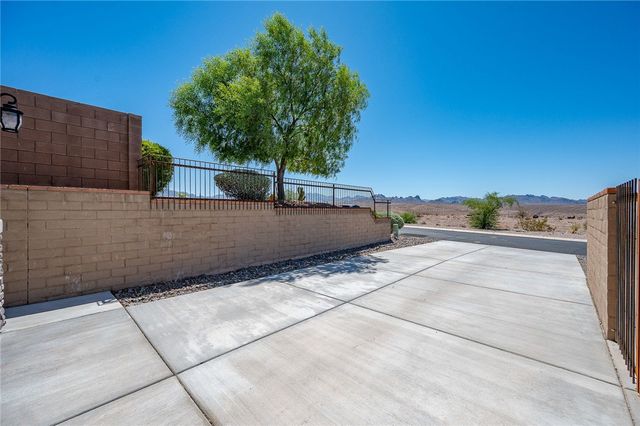 3259 Esmerelda Drive, Bullhead City, AZ 86429