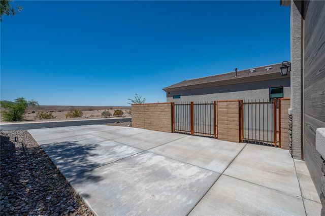 3259 Esmerelda Drive, Bullhead City, AZ 86429
