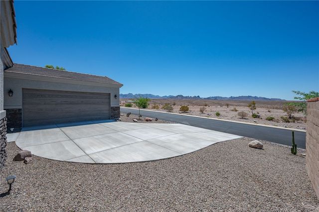 3259 Esmerelda Drive, Bullhead City, AZ 86429