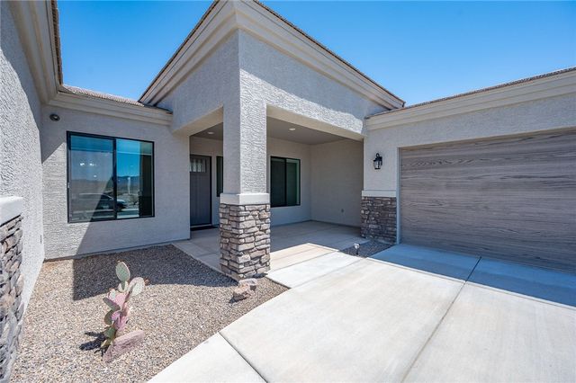 3259 Esmerelda Drive, Bullhead City, AZ 86429