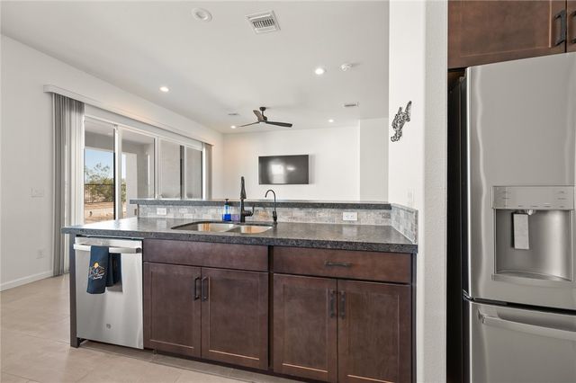 3259 Esmerelda Drive, Bullhead City, AZ 86429