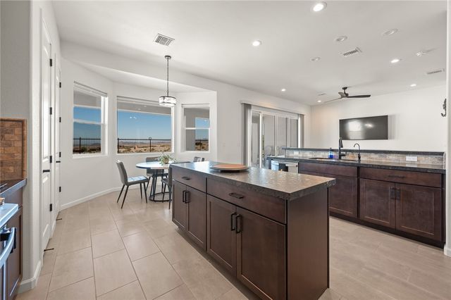 3259 Esmerelda Drive, Bullhead City, AZ 86429