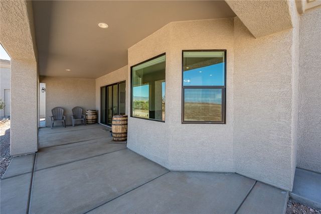 3259 Esmerelda Drive, Bullhead City, AZ 86429