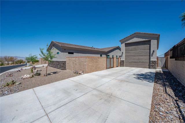 3259 Esmerelda Drive, Bullhead City, AZ 86429