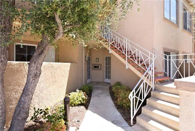 23609 Del Monte Drive 295, Valencia, CA 91355